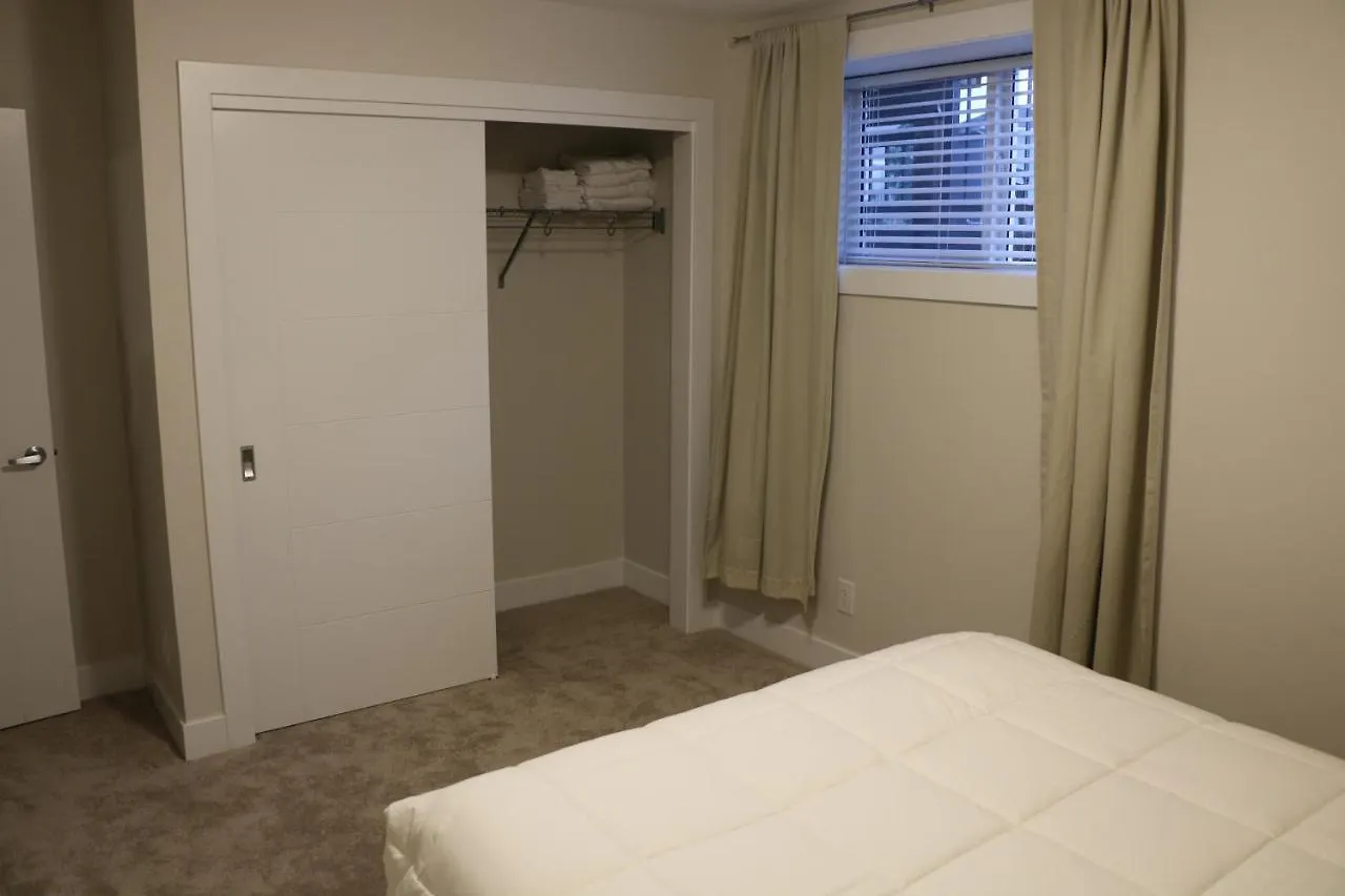 Apartment Guest Suite In YYC